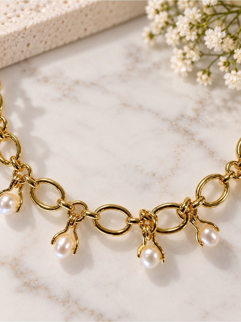 Kendra Scott Gold Link Necklace with White Pearl Charms - Picture 3 of 3